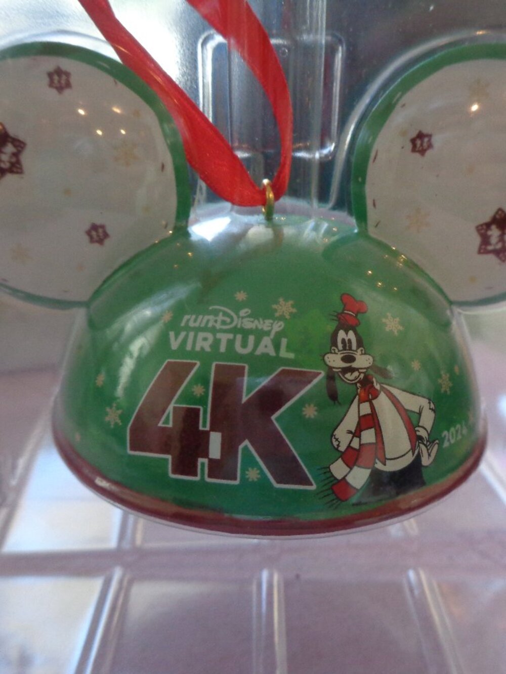 Disney RunDisney Virtual 4K Goofy Mickey Ear Hat Ornament 2024 *